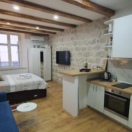 Tramuntana Free Parking Appartement Dubrovnik Buitenkant foto